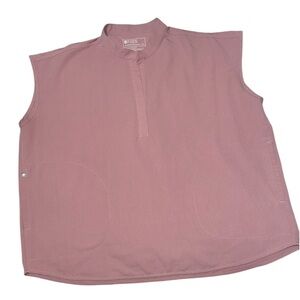 FIGS Rafaela scrub top I don’t know the name of color it is approximately pink